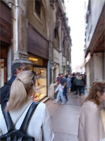 Dettagli 