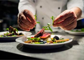 Cedesi Attività di Ristorante a Venezia Cannaregio