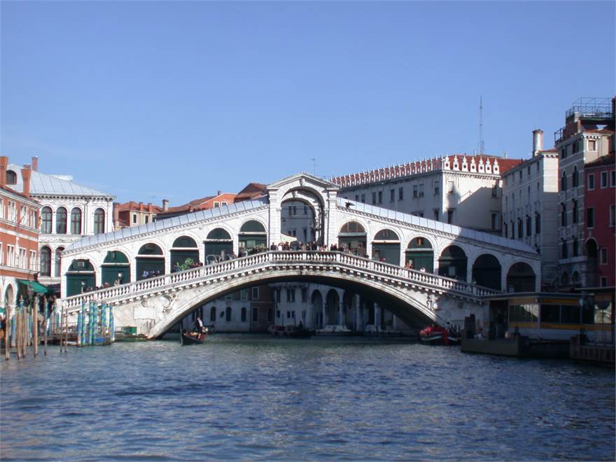 Dettagli 