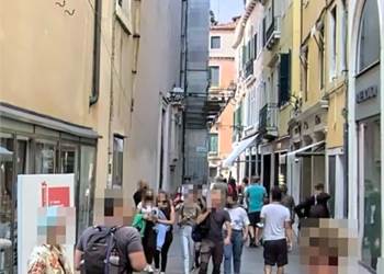 Affittasi magazzino in pieno centro