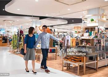 Commercial Premises / Showrooms for Rent in Venezia