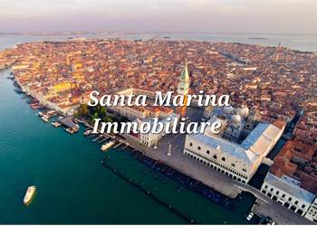 FONDO NEGOZIO NEL SESTIERE SAN MARCO A VENEZIA