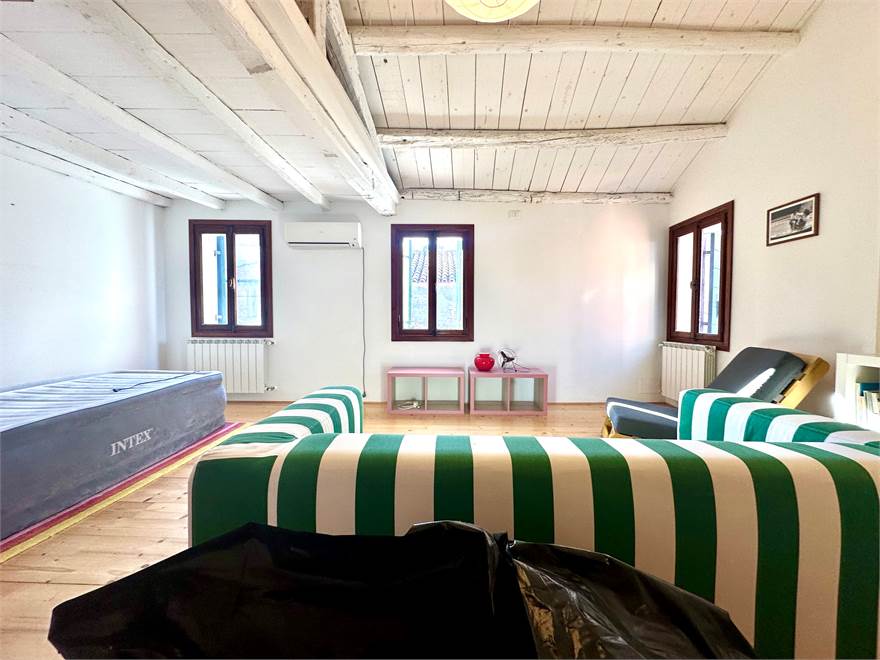 Camera adibita a Soggiorno