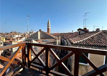 Attico con Altana in Vendita a Venezia, Sestiere San Marco